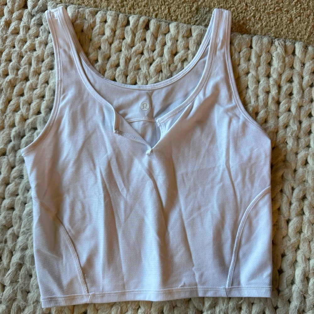 Lululemon Henley white cropped tank